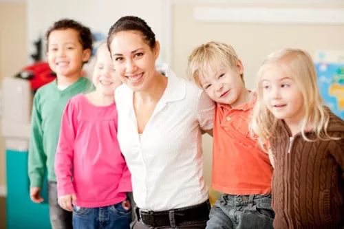 培訓學校招生傳單_音樂工作室招生傳單_校車招生宣傳單