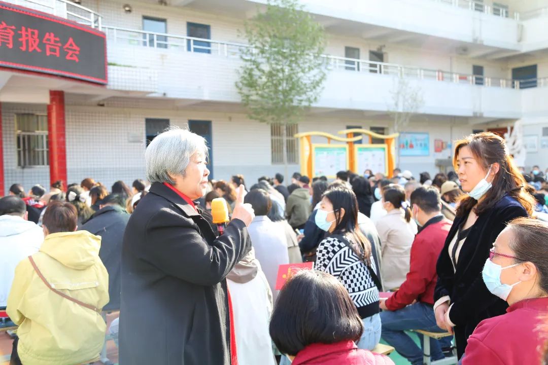 家庭教育老師的心得體會_家庭教育老師劉鑫_家庭教育老師